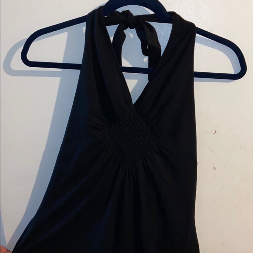 Black Basic Halter Top - Picture 3 of 6